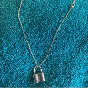 Authentic Tiffany & Co pendant and necklace